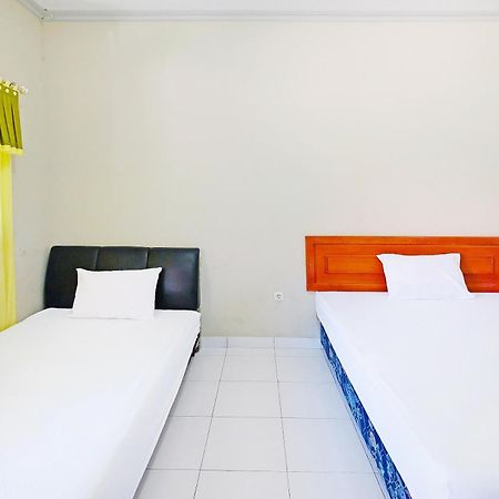 Collection O 91046 Hotel Remaja Indah Masamba Eksteriør bilde